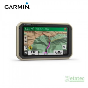 GPS Garmin Overlander todoterreno vista frontal con pantalla encendida