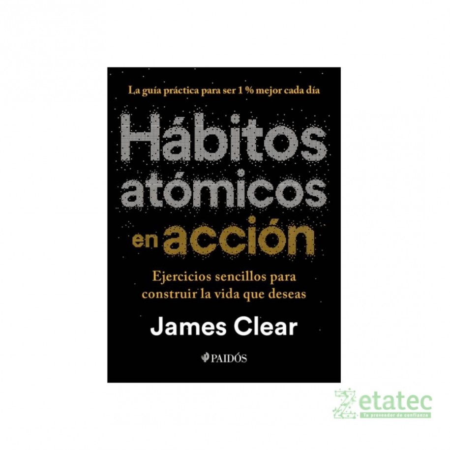 Libro de autoayuda Hábitos Atómicos en acción sobre creación de hábitos positivos y crecimiento personal