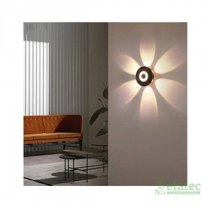 Lámpara de pared LED flor 6W luz cálida encendida
